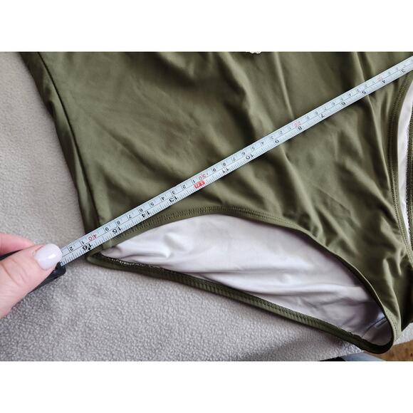 Cupshe Large Green One Piece Lace Bathing Suit Swim Hobo Hippy Crochet - Picture 8 of 9